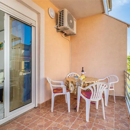 Ankica Blue * Перой