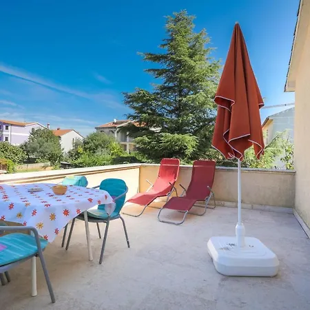 Ankica Blue Перой